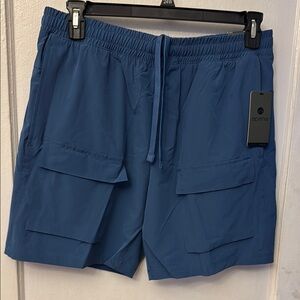 NWT apana slim fit cargo shorts size L.